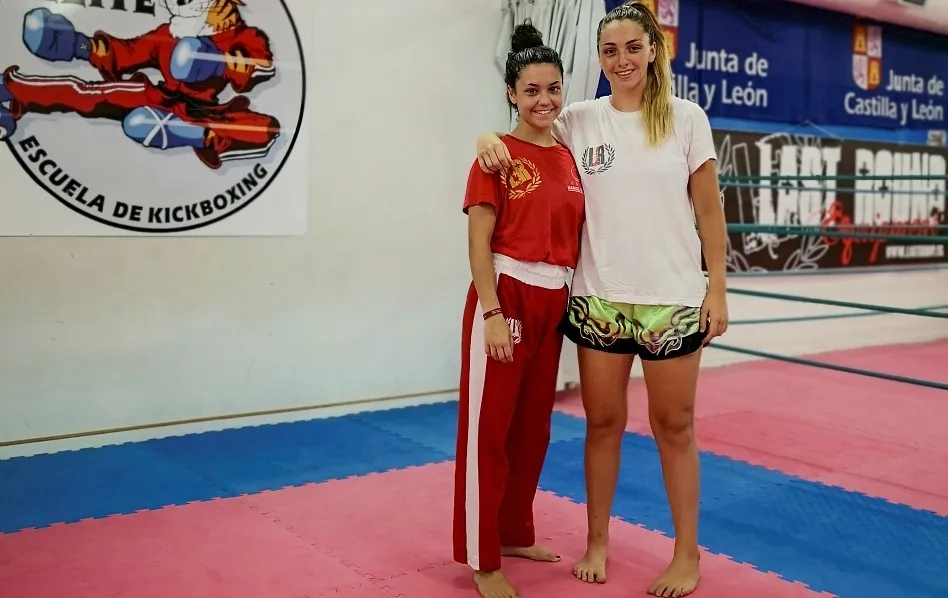 Las dos púgiles charras, en un entrenamiento.