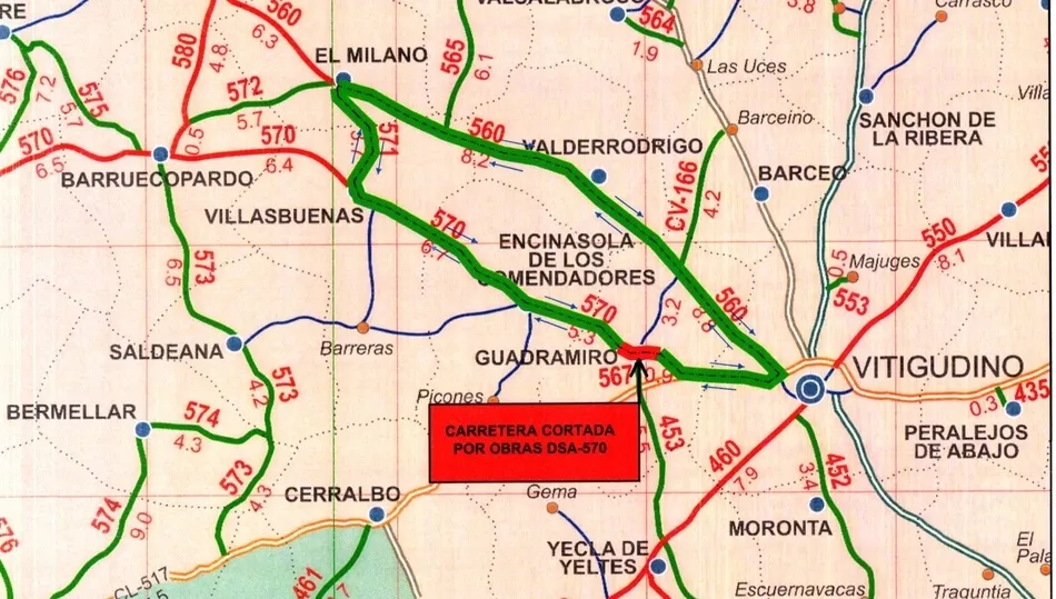 Corte de la carretera hacia Villasbuenas a su paso por Guadramiro  