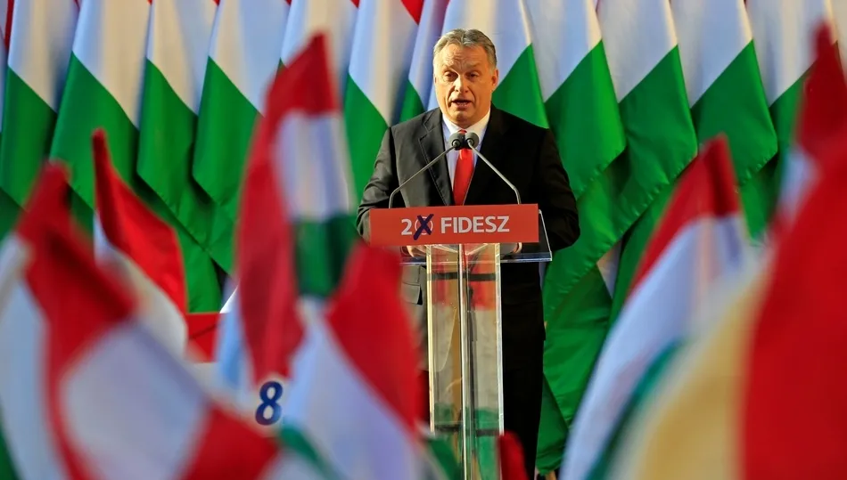 El primer ministro húngaro, Viktor Orban, en el mitin de cierre de la campaña en Szekesfehervar (Alba Regia)