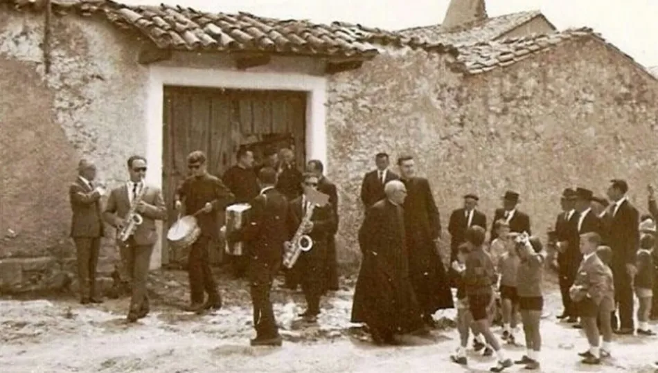 Frades de la Sierra a mediados del siglo XX