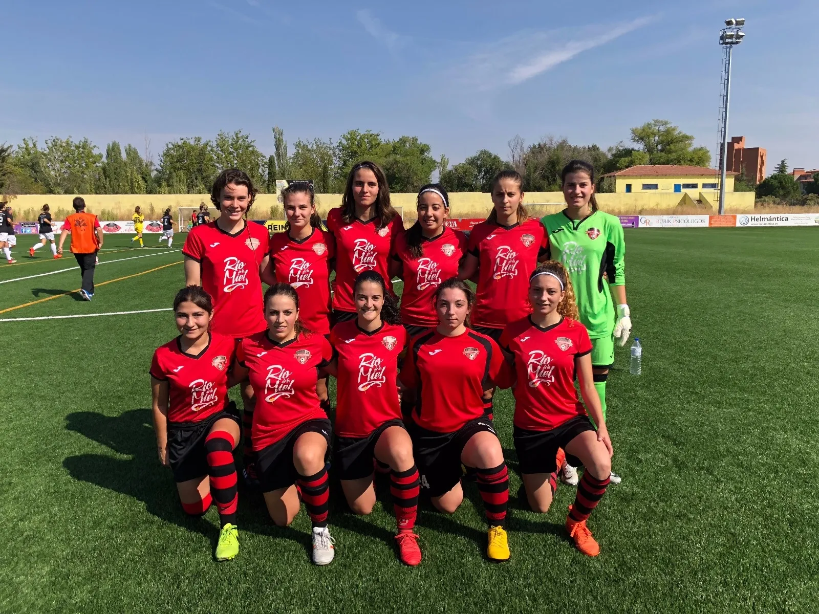 Primera victoria liguera para el Salamanca FF ante su afición