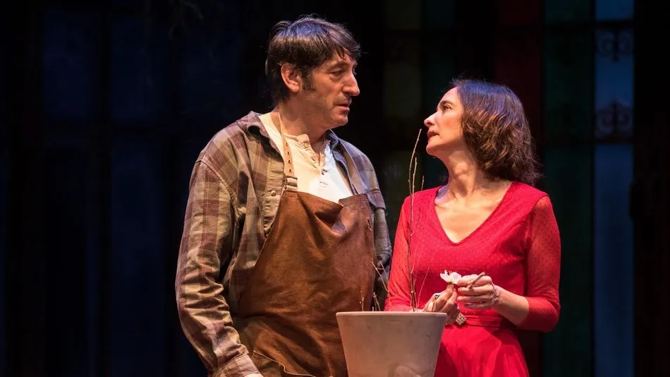 Carmelo Gómez y Ana Torrent, en ‘Todas las noches de un día’.