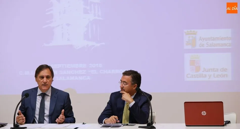 Carlos García Carbayo y Angel Marinero, en la apertura de la jornada ‘Impulsando la rehabilitación y la regeneración urbana’. Foto: Alberto Martín