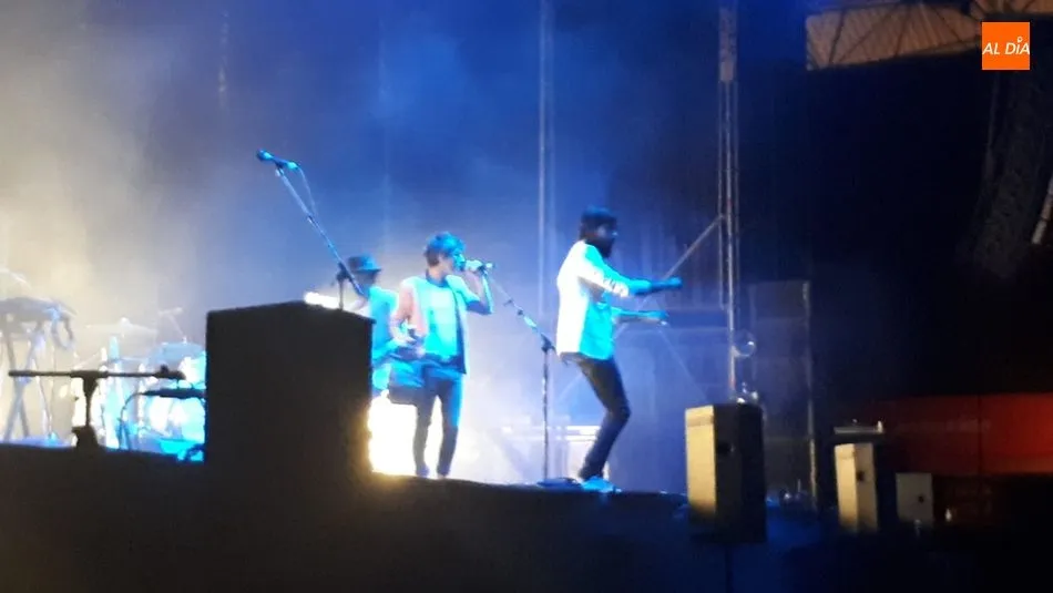 Un momento de la actuación de Sidonie en el Multiusos