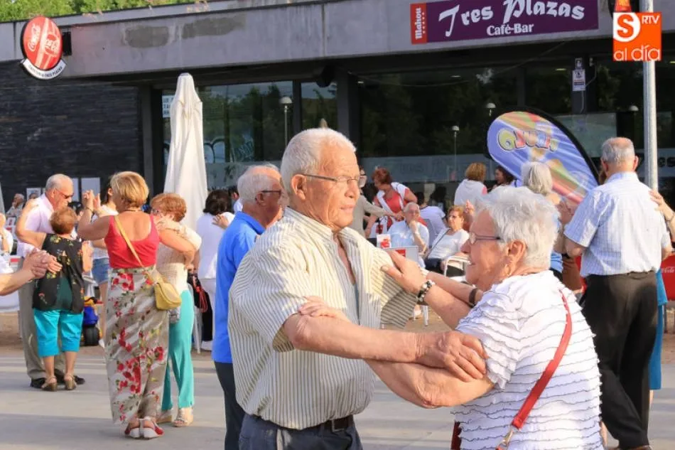 Una jornada de baile para mayores anterior.