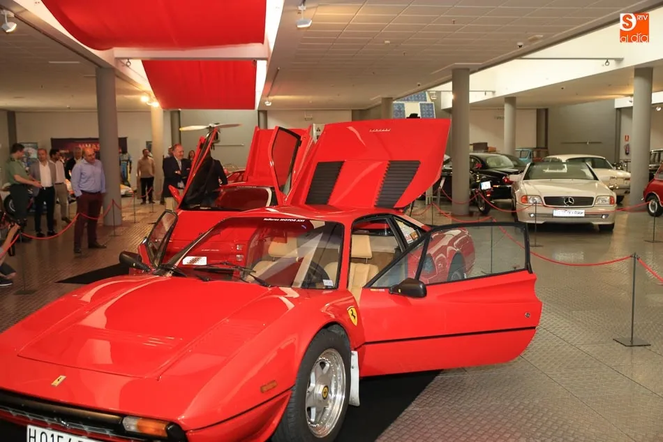 Uno de los vehículos incluidos en la exposición del Museo de Historia de la Automoción de Salamanca