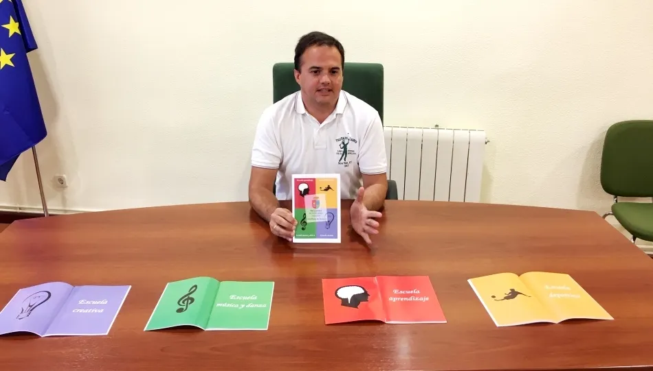 Ángel Molina, alcalde de Castellanos de Moriscos