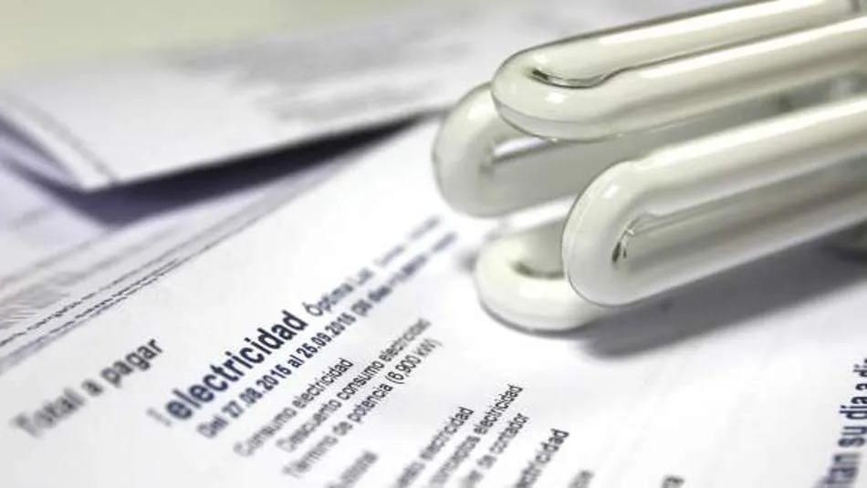 El encarecimiento interanual alcanza ya el 15,9%: el recibo ha subido 11,47 euros con respecto a septiembre de 2017, cuando se situó en de 72,08 euros