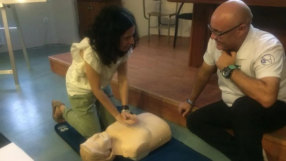 Los participantes recibieron conocimientos sobre técnicas de soporte vital básico