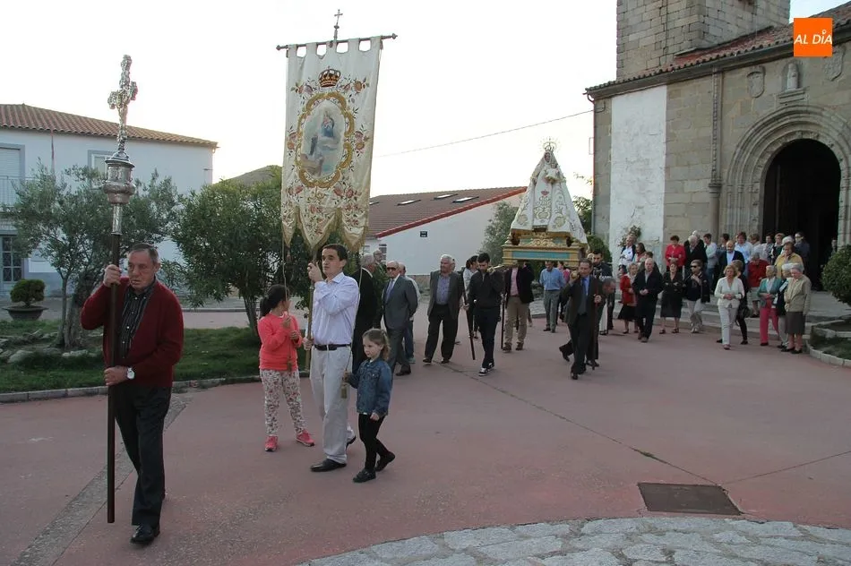 Todo listo para celebrar a la Virgen del Rosario