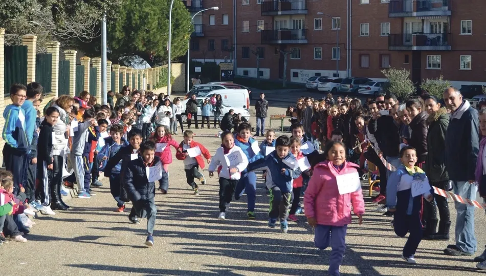 Las escuelas deportivas y la guardería son dos elementos que identifican la calidad de educación potenciada en este caso por el Ayuntamiento de Terradillos  /  AYUNTAMIENTO