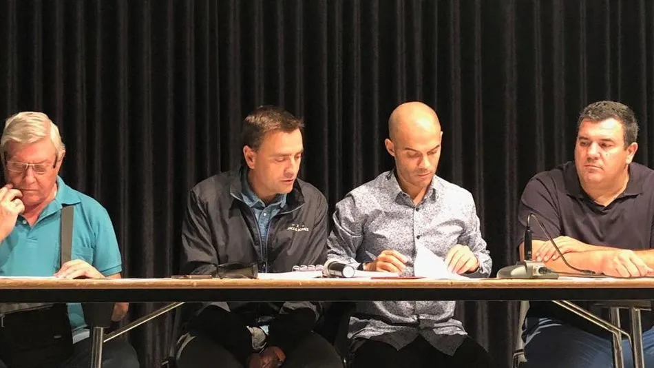 Un instante de la asamblea. Foto: UD Santa Marta TW