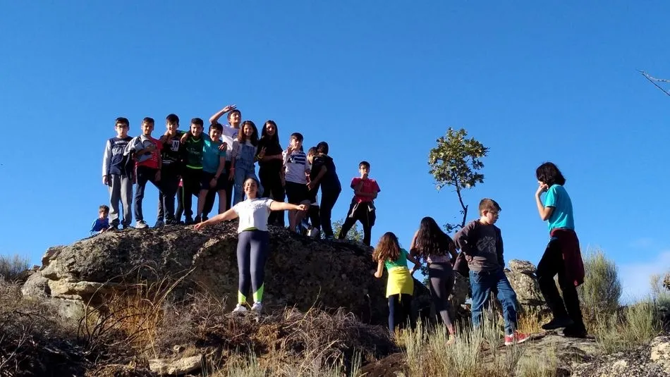 Alumnos del IES Venancio Blanco disfrutan de una jornada en Gejo de los Reyes  