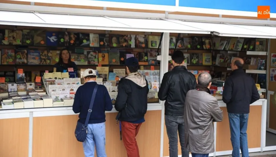Los aficionados a la lectura disfrutarán de esta feria buscando ejemplares baratos o antiguos