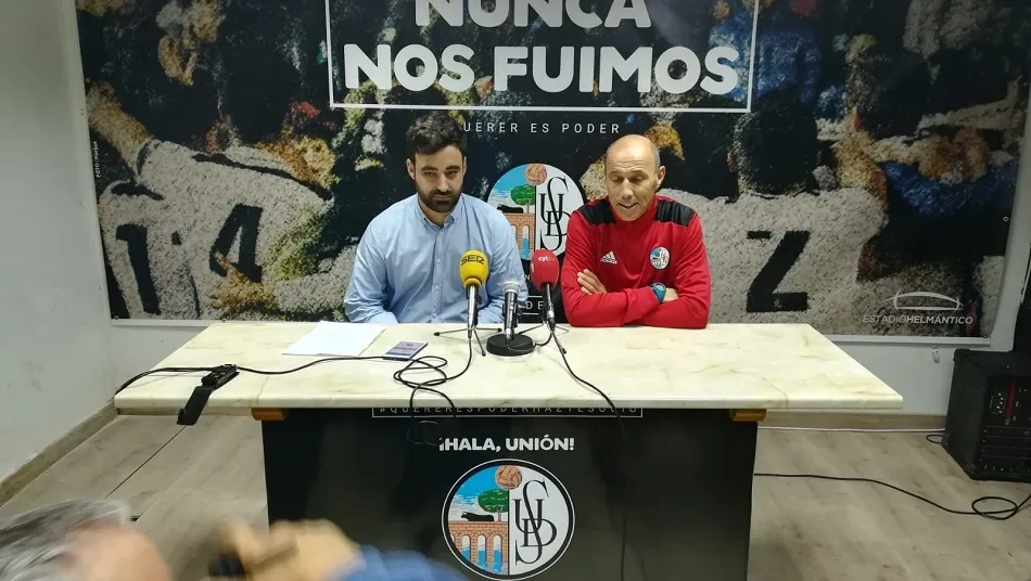 Víctor Iglesias y Antonio Calderón en la rueda de prensa. Foto: RFG