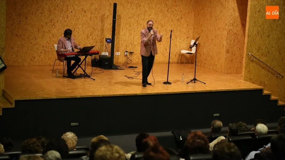 The Torbellinos, durante un momento de la representación. Fotos: Alberto Martín