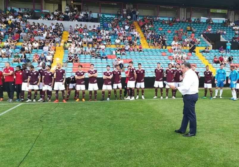 Carlos Martín en la presentación del equipo esta pretemporada. Foto: www.salamancacfuds.com