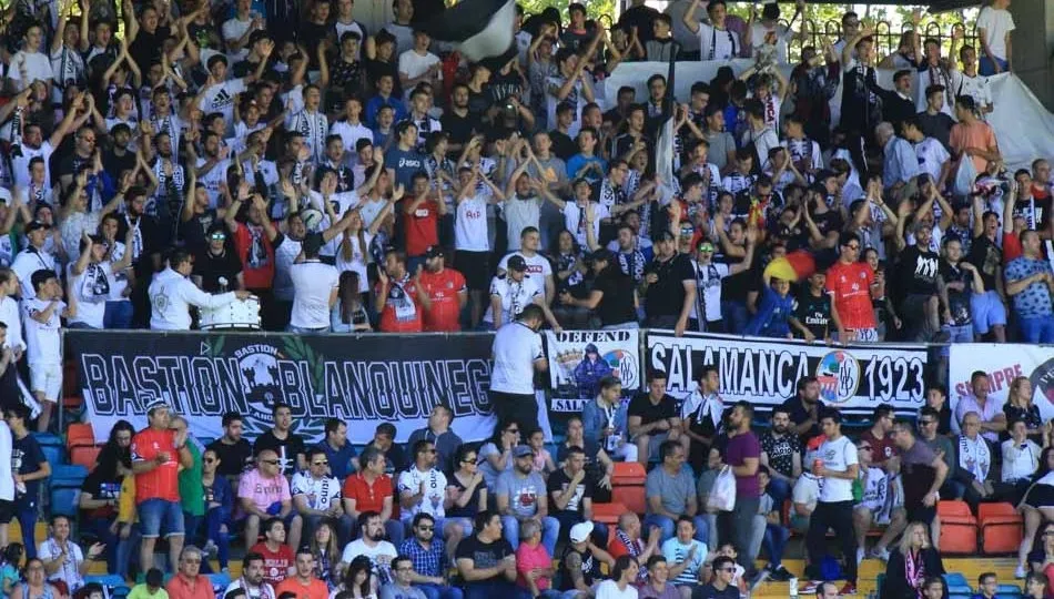 He venido a ayudar a un club y a una ciudad y a disfrutar de algo que me gusta que es el fútbol”, decía Lovato en Cope Salamanca