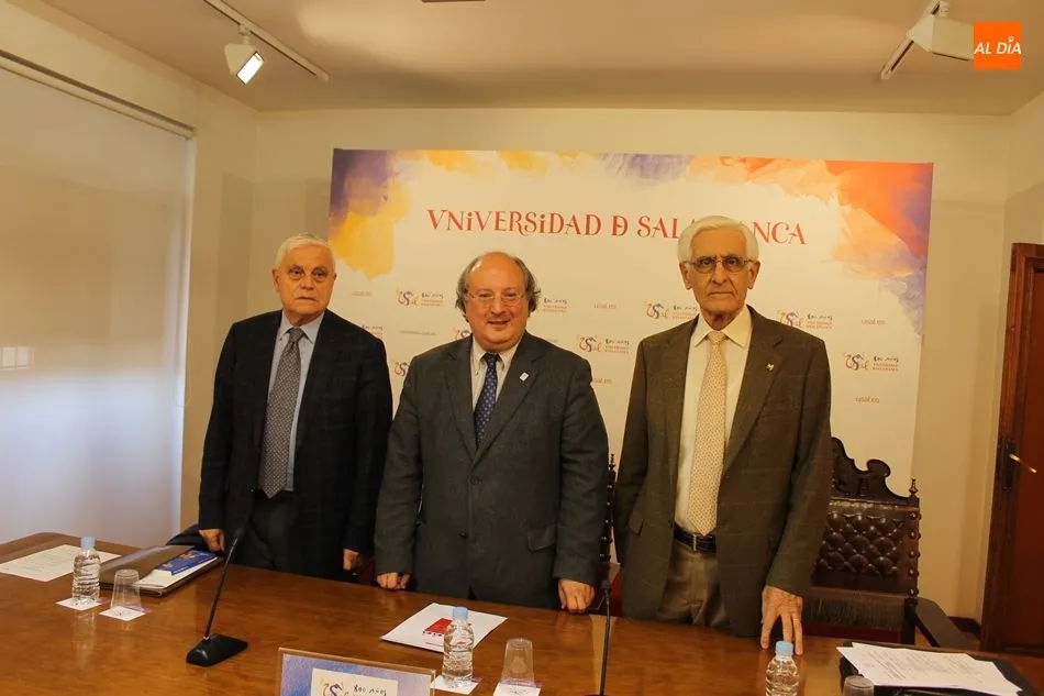 De izq. a dcha., Jorge de Luis, Enrique Cabero y Eugenio García Zarza