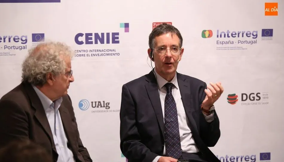 Tom Kirkwood, experto en biología del envejecimiento, en la Hospedería Fonseca. Foto de Alberto Martín