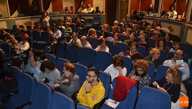 No hay burlas con Calderón de Induo Teatro atraía a numeroso público este viernes