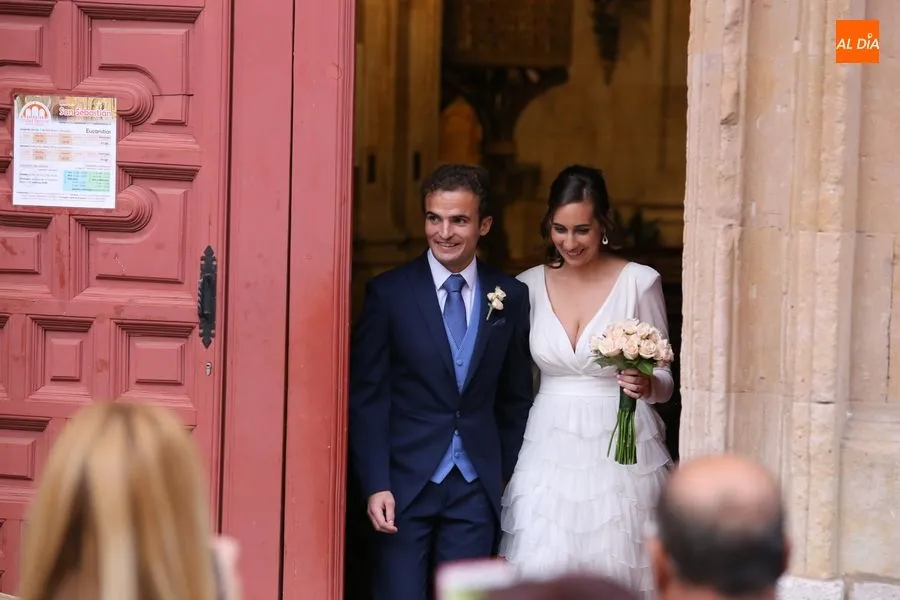 Momento de la salida de la iglesia / Foto: Alberto Martín.