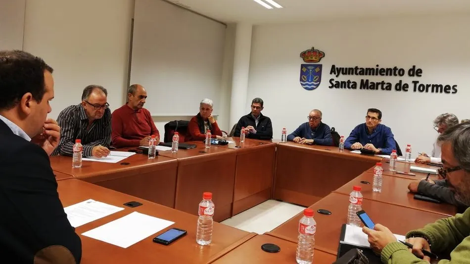 Reunión del Consejo de Ciudad en el Ayuntamiento de Santa Marta