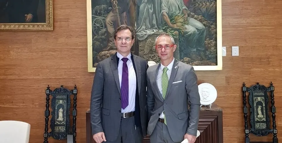 Ricardo Rivero mantuvo un encuentro con Esteban Moctezuma