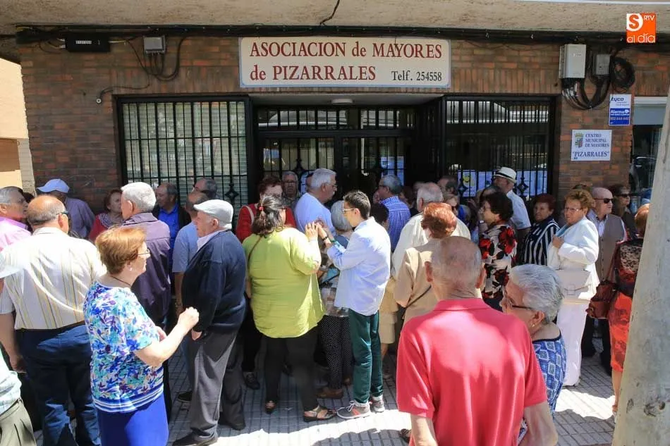 Miembros de la Asociación de Mayores de Pizarrales, en la fiesta del pasado mes de junio