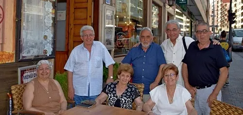 Como esos viejos árboles