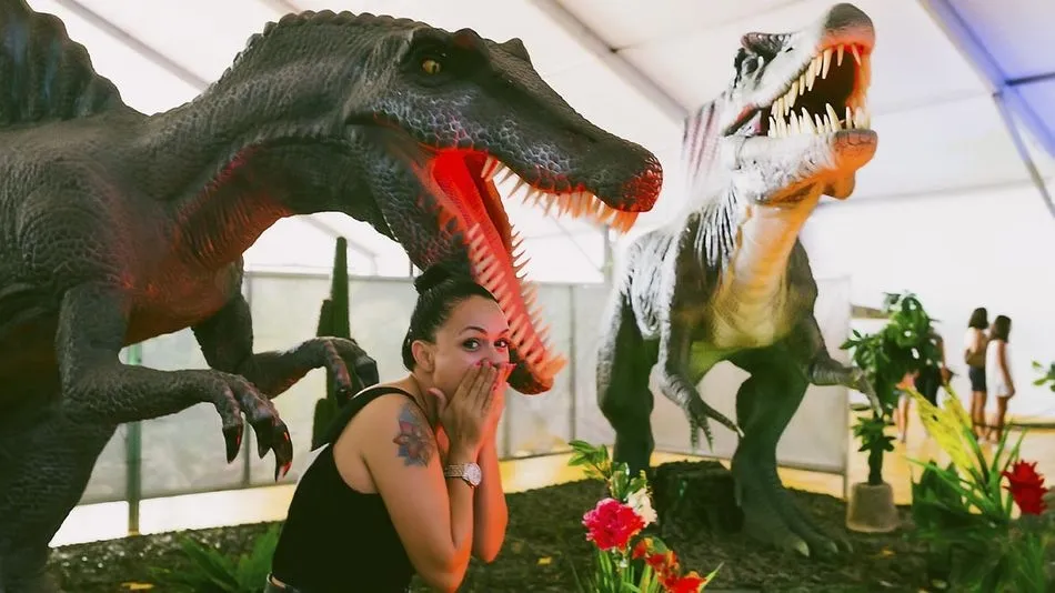 Esta muestra prehistórica cuenta con una treintena de piezas inéditas a tamaño real