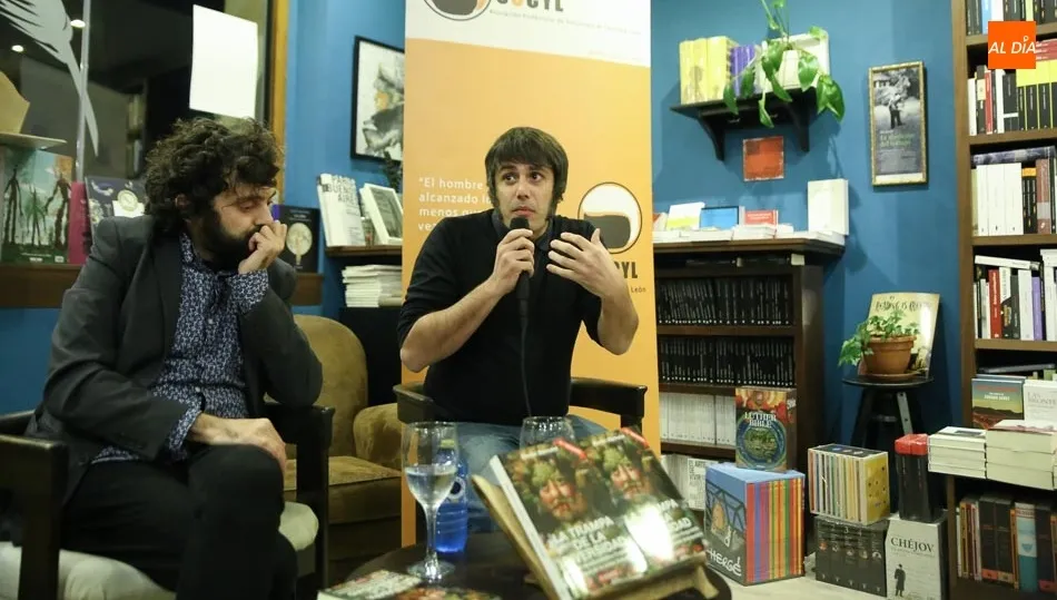 Daniel Bernabé durante su coloquio en Letras Corsarias / Foto: Alberto Martín.