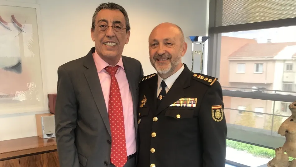 Merchán y Martín Ancín, en la despedida.