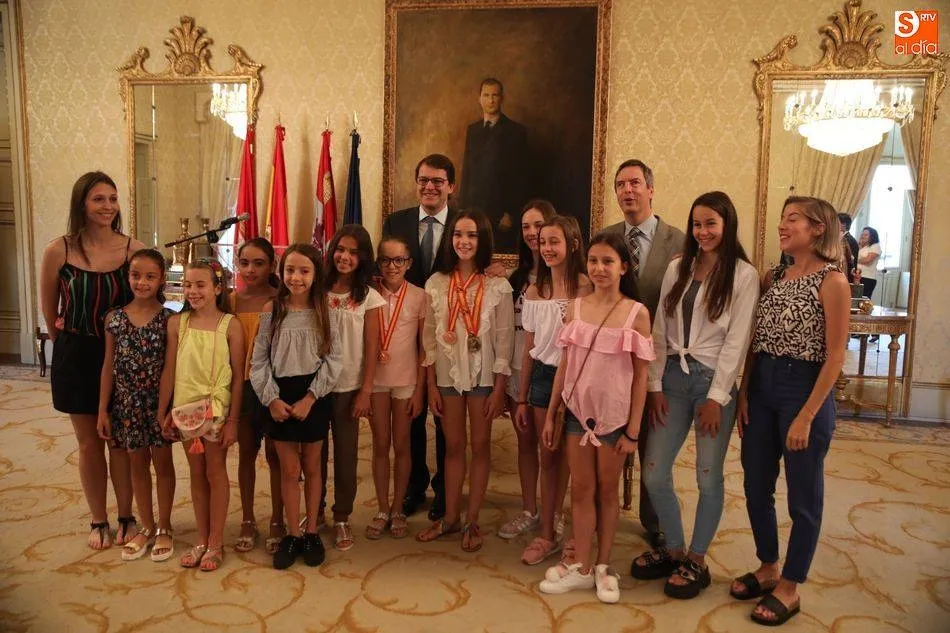  Recepción en el Ayuntamiento del Club Rítmica Salamanca / Foto: Alberto Martín