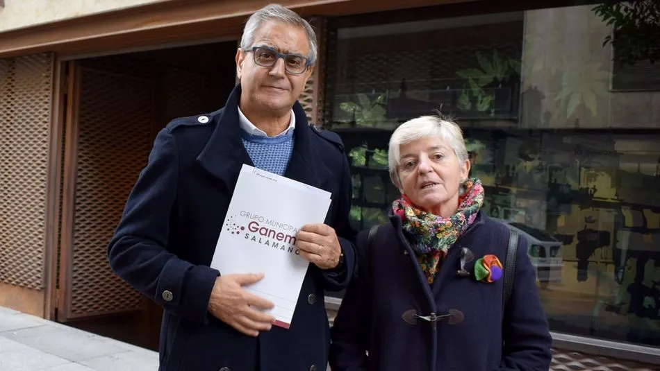 Gabriel Risco y Pilar Moreno, concejales de Ganemos Salamanca