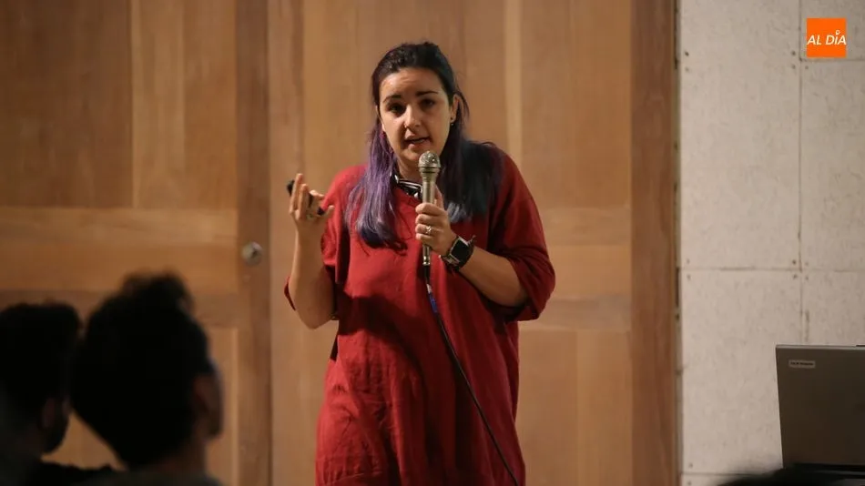 Irene Gil Torres durante su coloquio / Foto: Alberto Martín.