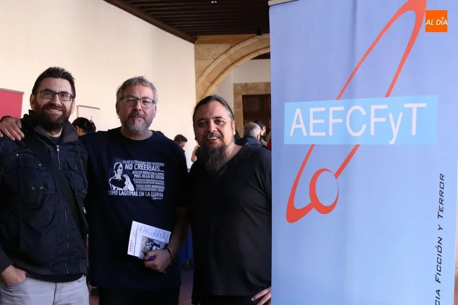 Algunos autores participantes en el Congreso Nacional de Fantasía, Ciencia Ficción y Terror / Foto: Alberto Martín.