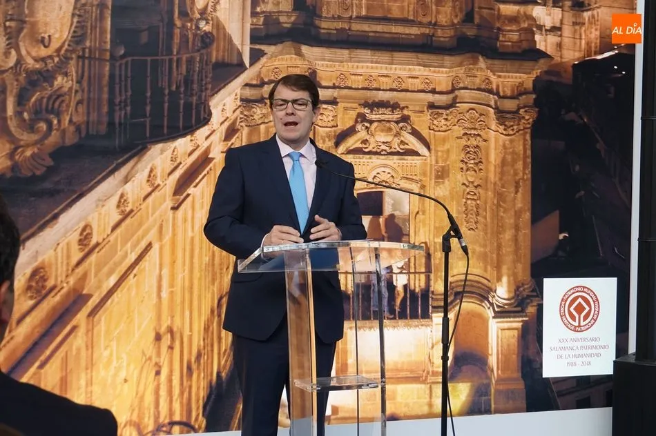 Alfonso Fernández Mañueco presenta las nuevas líneas de promoción turística de Salamanca en INTUR