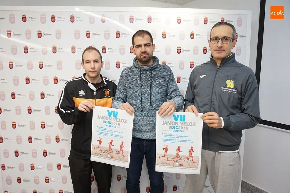 José Ramon Martín, Carlos Arasa y Melchor Herráez en la presentación de la carrera Jamón Veloz