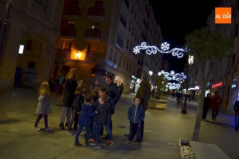 Momento del encendido de las luces navideñas