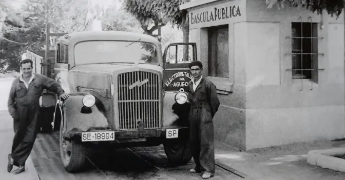 La antigua báscula de la plaza de España