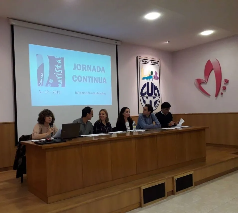Presentación a los padres del proyecto de jornada continua en el colegio Maristas
