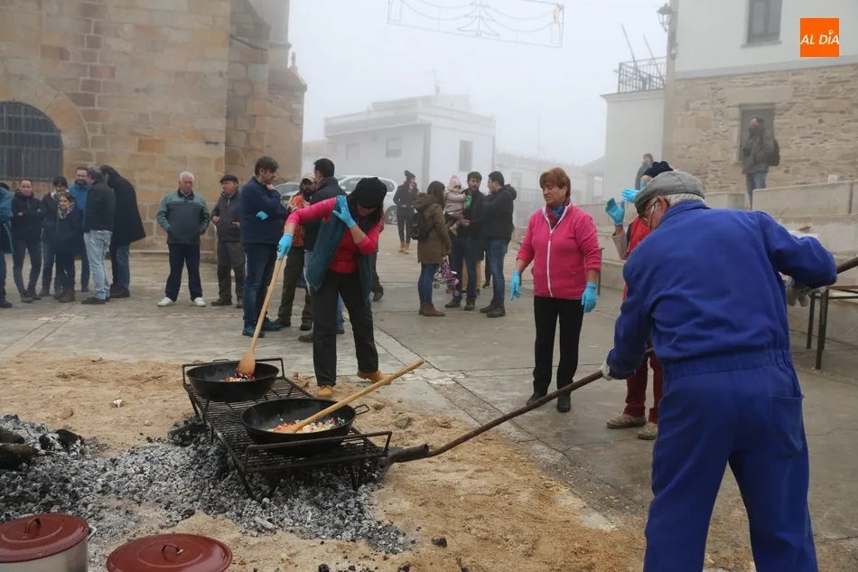 Saucelle celebra con intensidad su X Matanza Tradicional  