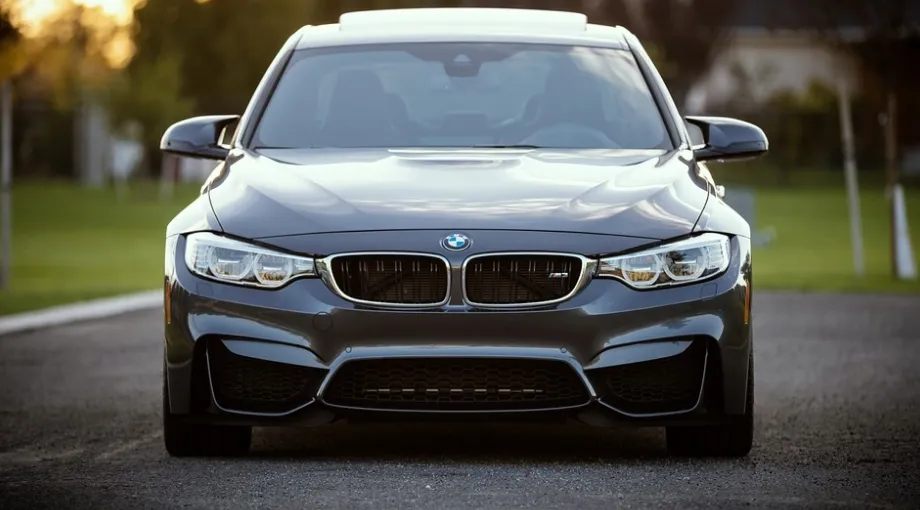 Rey Alfombrillas, empresa especializada en este producto para fabricarlas a medida de tu vehículo