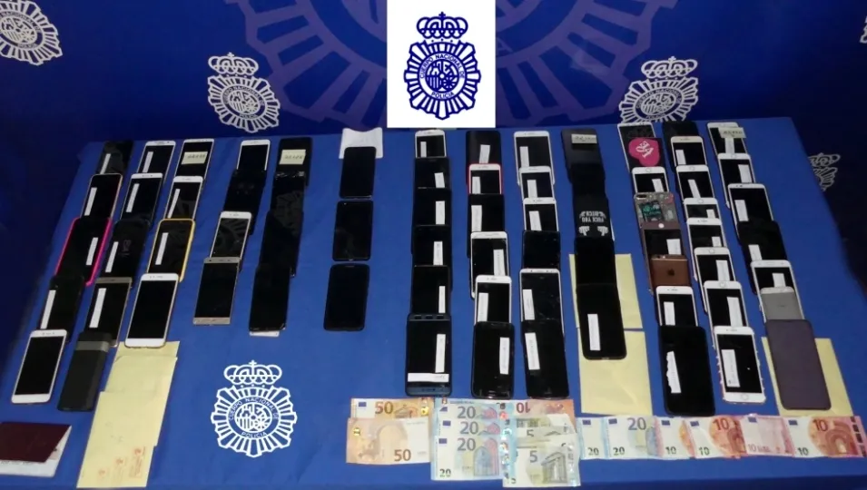 Parte del material intervenido por la Policía Nacional en estas intervenciones