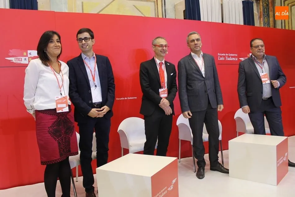 De izq. a dcha., Ana Sánchez, José Luis Mateos, Ricardo Rivero, Javier Izquierdo y Fernando Vegas