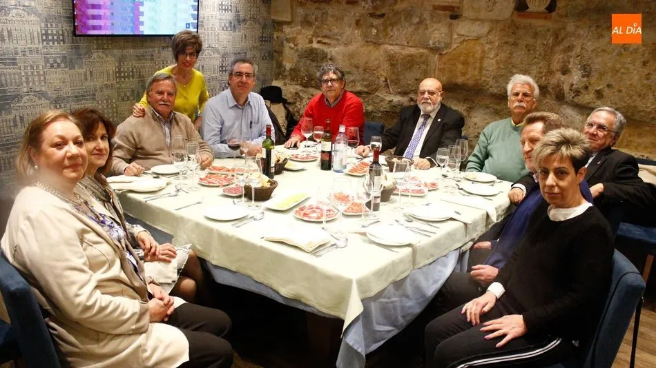 El Colegio de Agentes Comerciales homenajea a su patrona en su fiesta de Navidad  