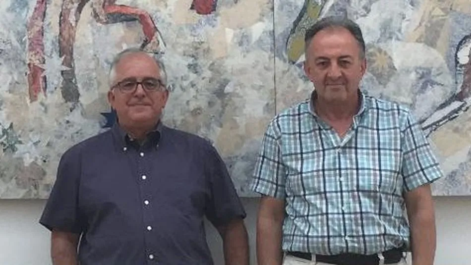 El Grupo Municipal Ciudadanos (Cs) en Santa Marta, formado por su portavoz Jesús Martín y el edil Pedro González