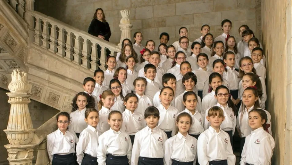 Precoro y Coro de Niños Ciudad de Salamanca