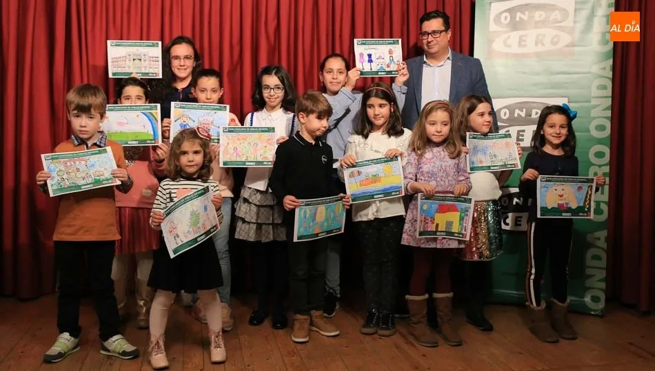 Participantes en el concurso de dibujo / Foto: Alberto Martín.
